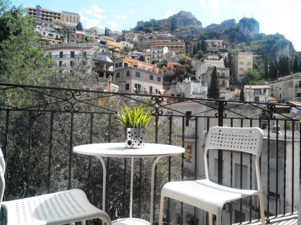 Taormina Castle And Sea View 아파트 외부 사진